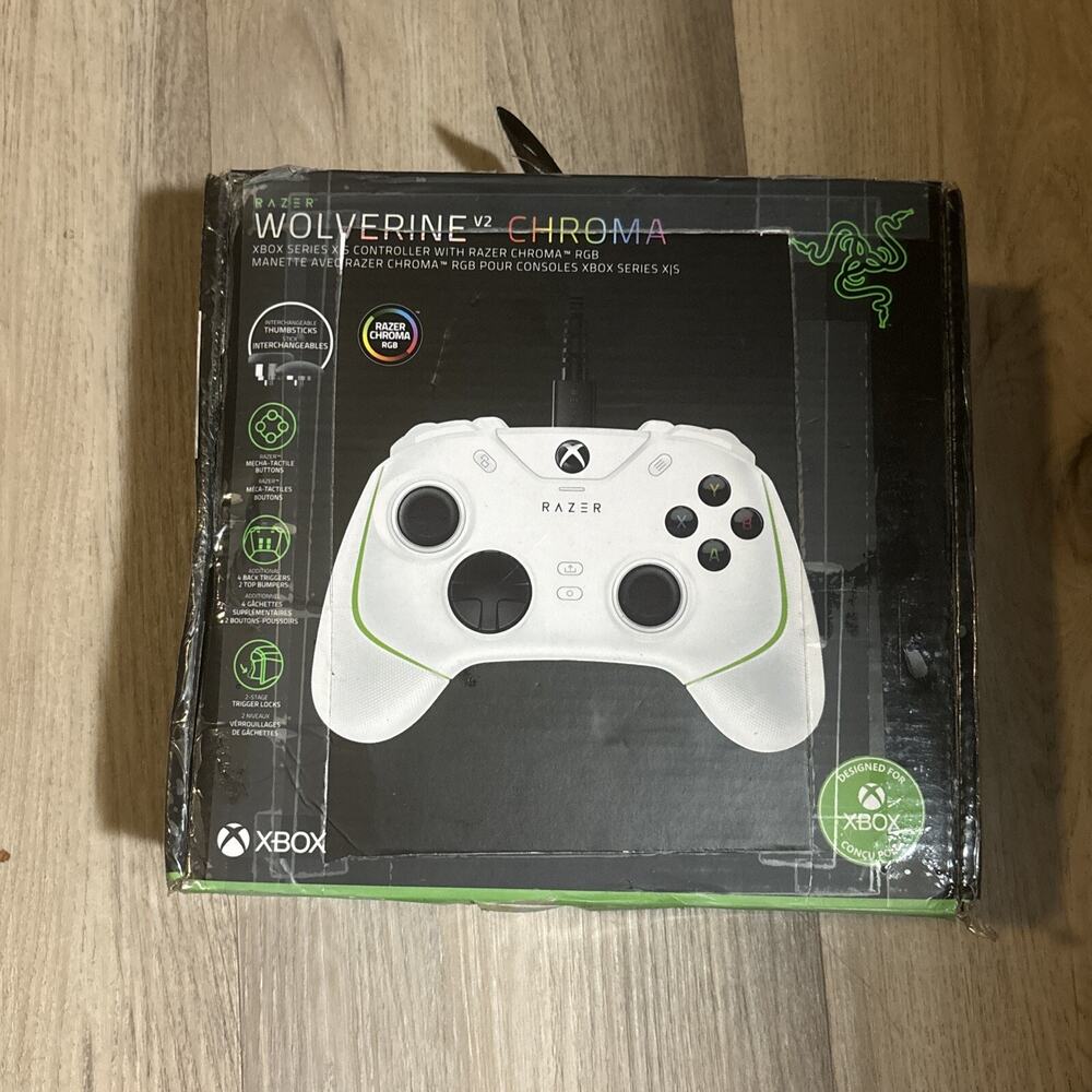 Razor Wolverine V2 Chroma Xbox Series X/S Controller With Razor Chroma Rgb